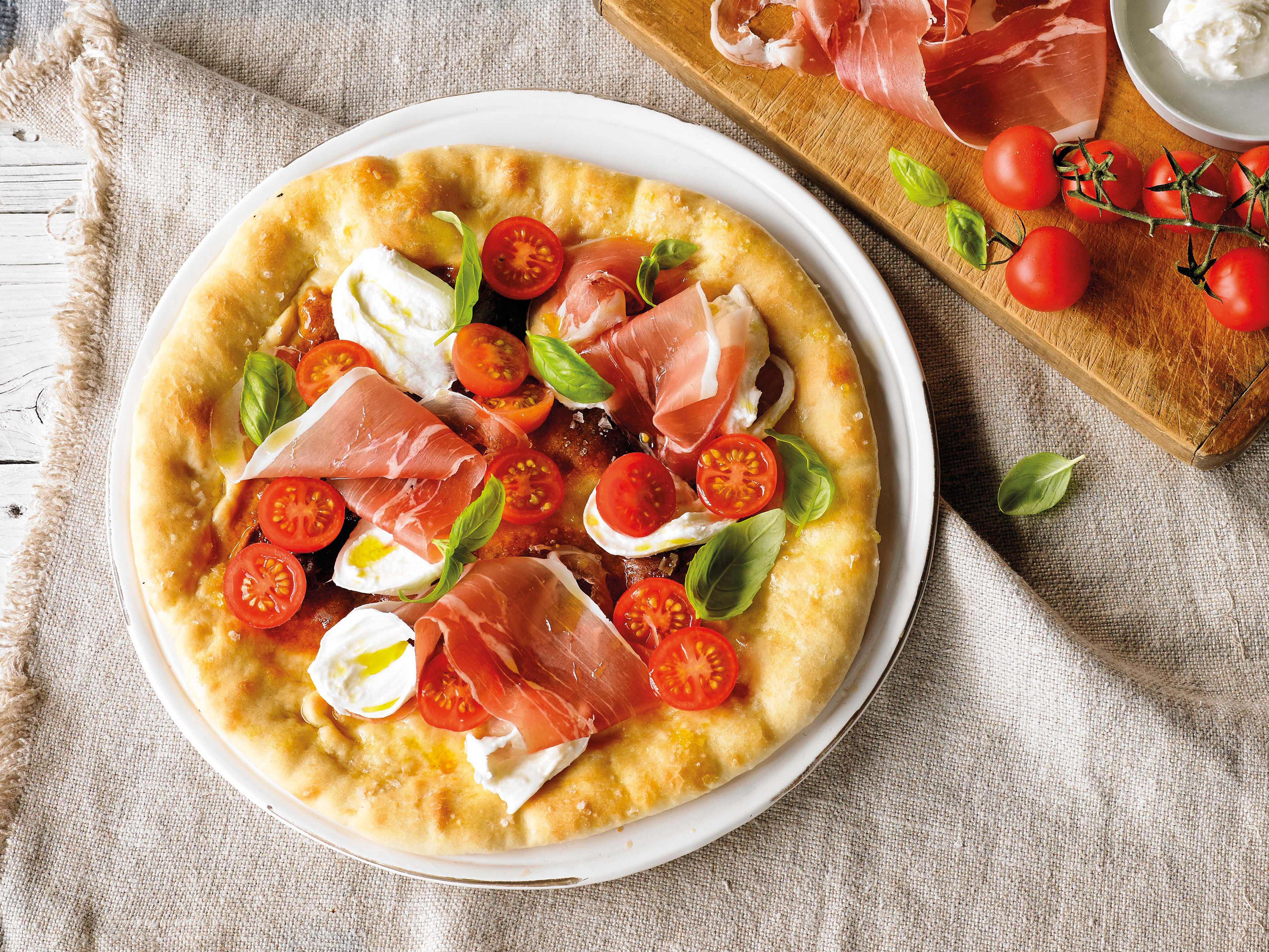 Cherry Tomato Prosciutto Pizza - CPA: Certified Pastry Aficionado