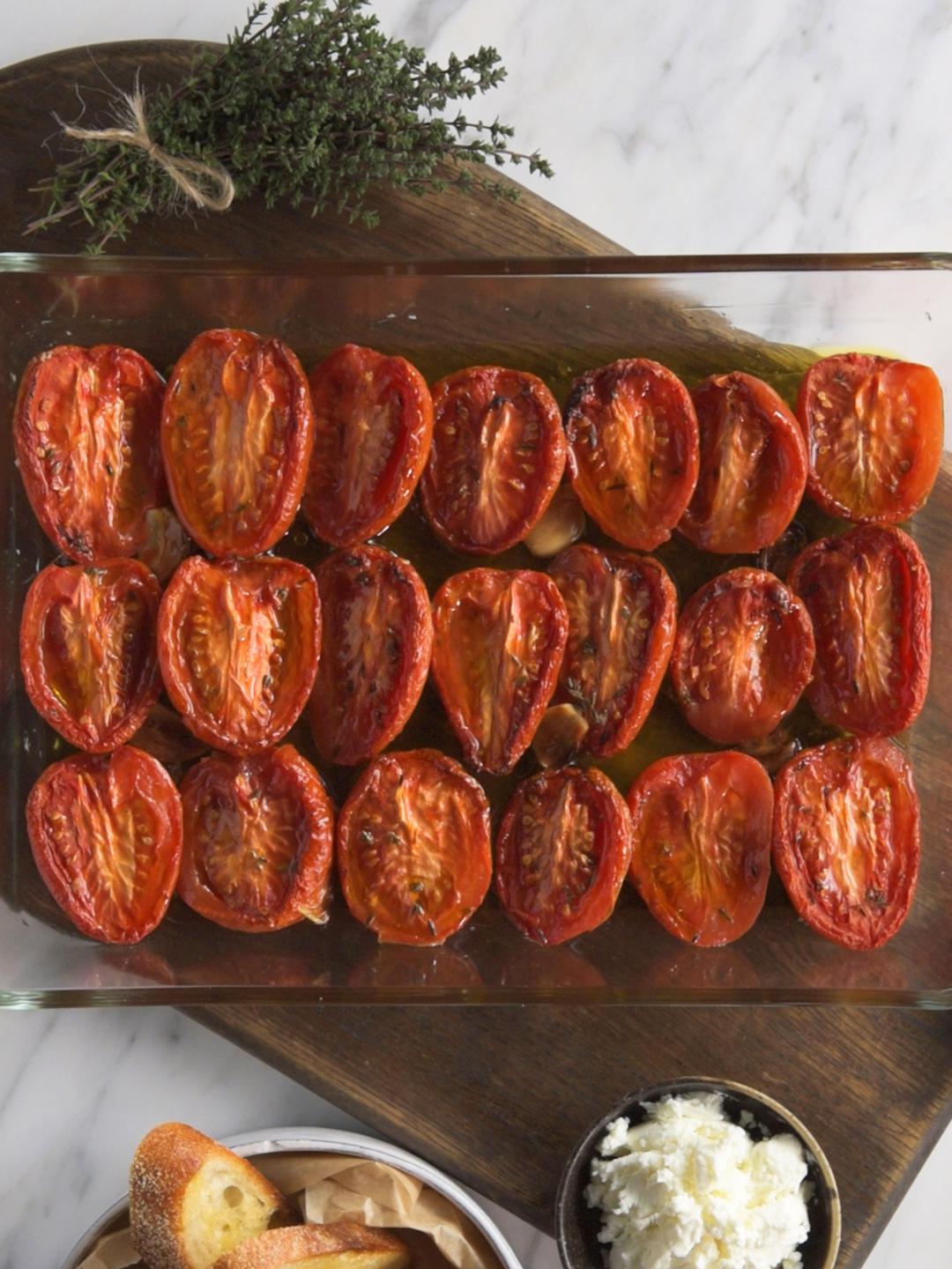 Slow Roasted Tomatoes with Garlic and Thyme