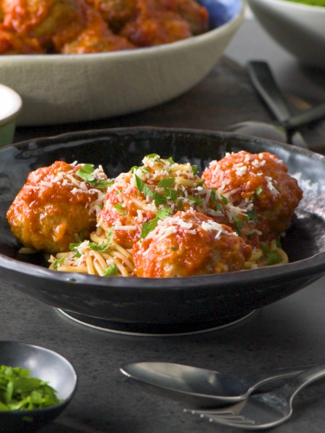 Classic Spaghetti and Meatballs 