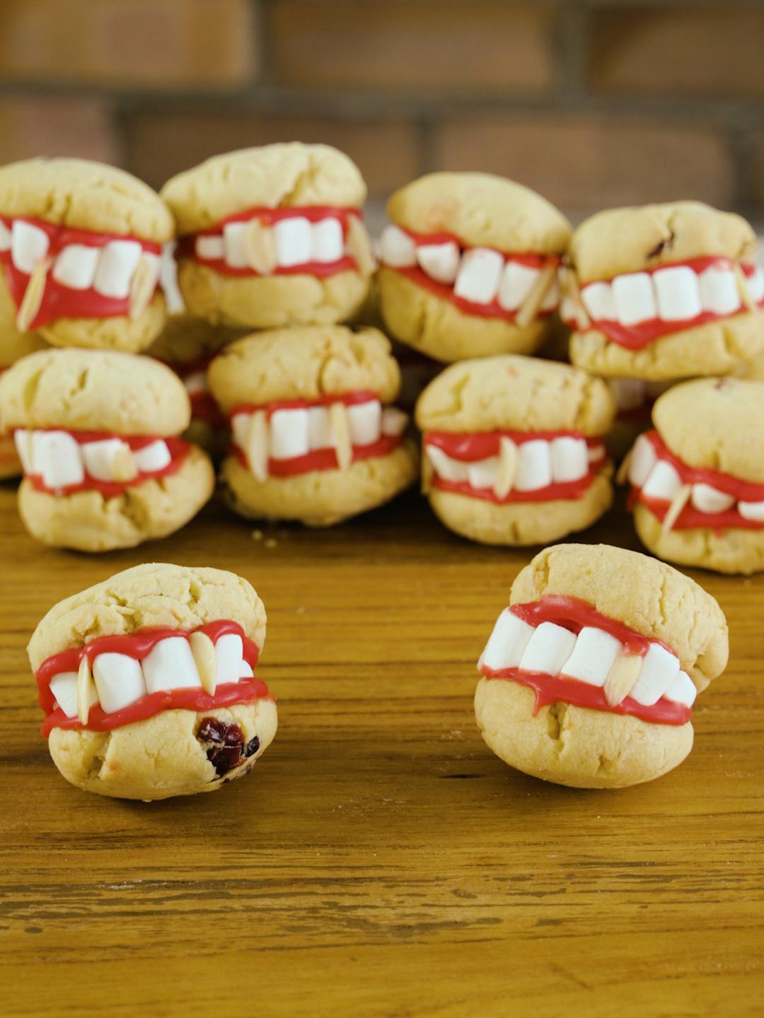 Vampire Teeth Cookies