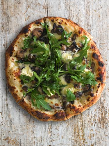 Recipes - Truffled Mushroom Neapolitan-Style Pizza | Breville