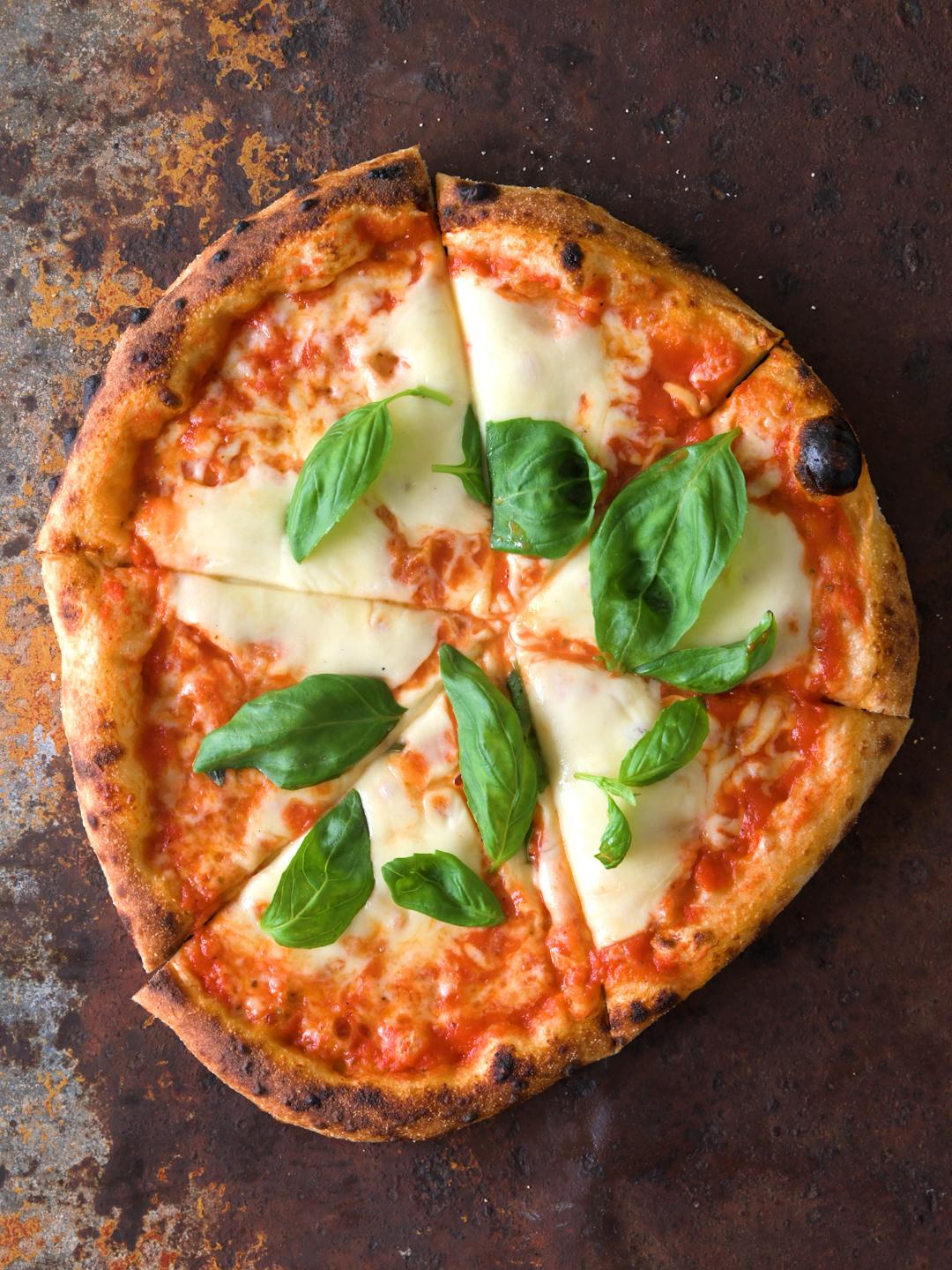 Margherita Neapolitan-Style Pizza 