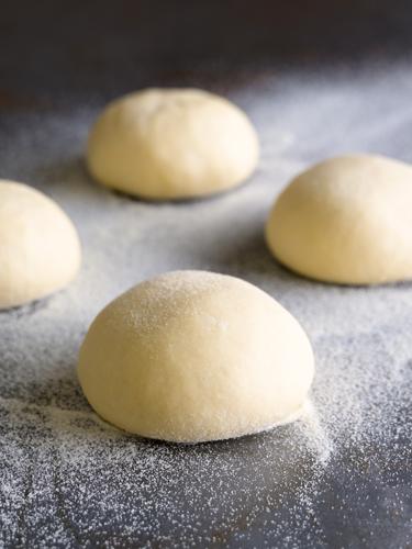 Recipes - Essential Thin and Crispy Pizza Dough | Breville