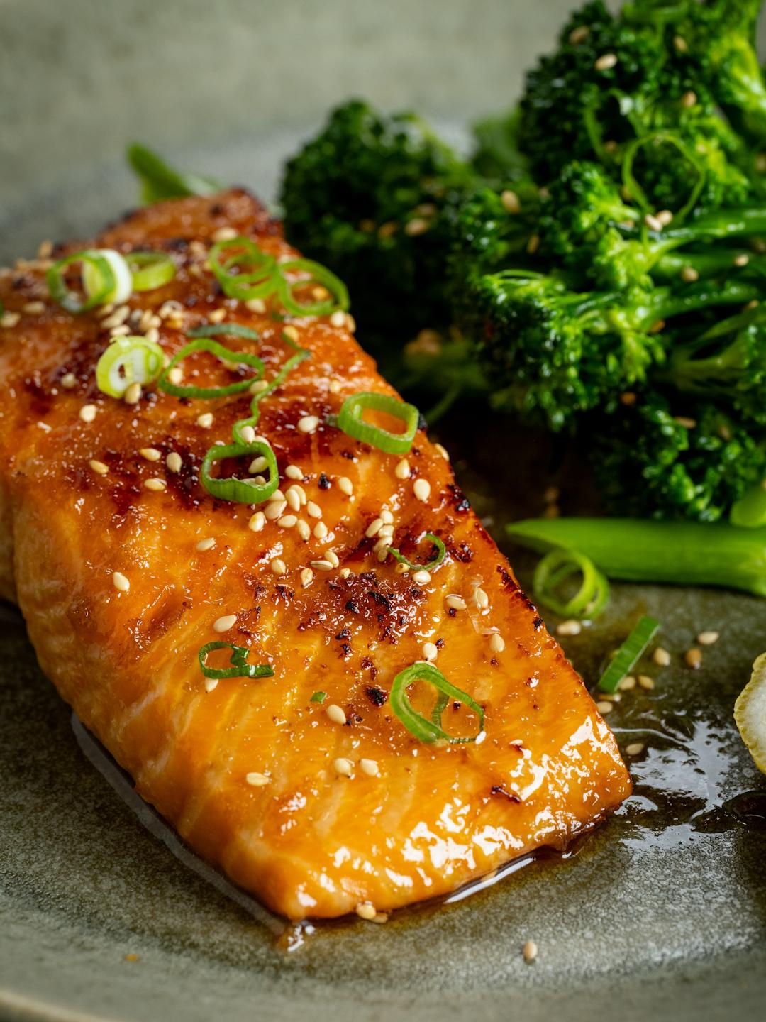 Salmon Teriyaki with Sesame Broccolini 