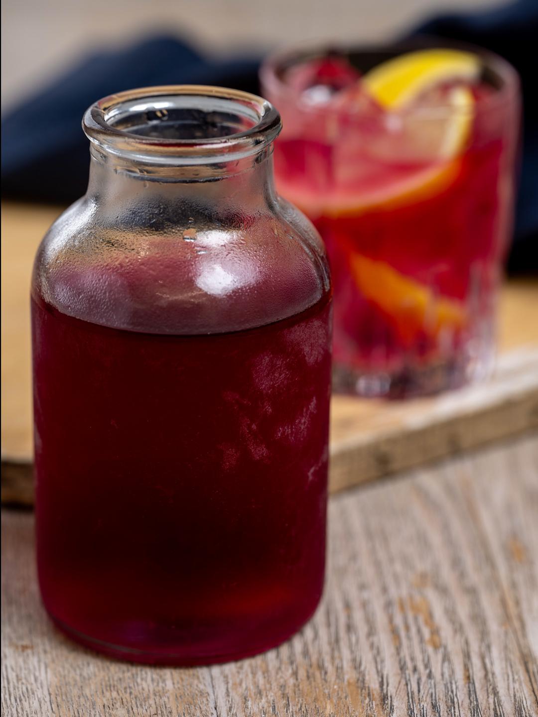 Sous Vide Infused Blueberry Gin