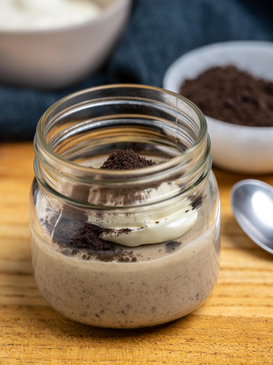 Cookies and Cream Cheesecakes 